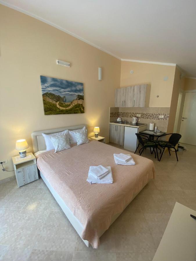 Apartmani Raskovic Budva Buitenkant foto