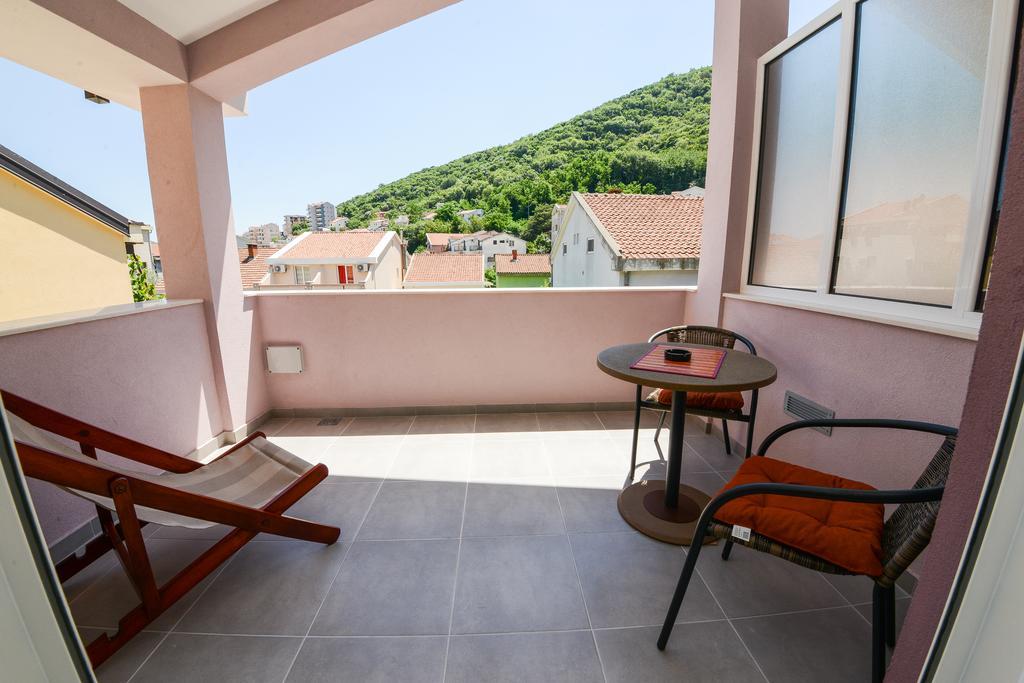 Apartmani Raskovic Budva Buitenkant foto